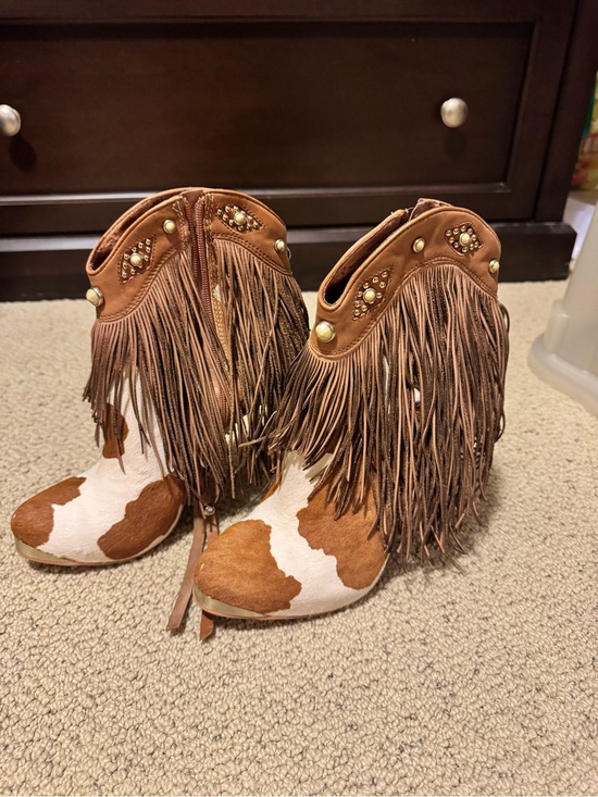 Sam Edelman Shoes - Sam Edelman Brown Fringe Cowhide Ankle Booties